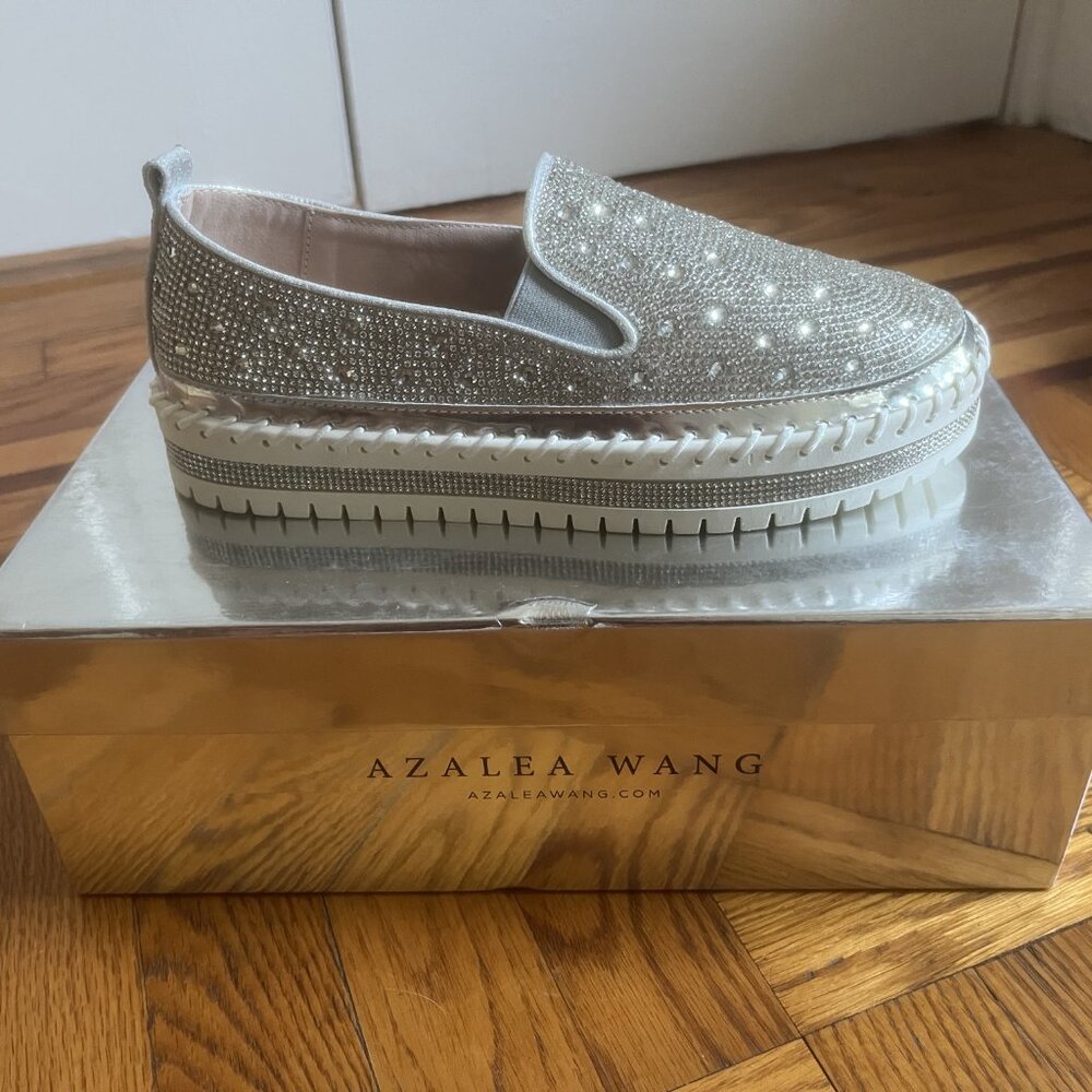 Brand New Azalea Wang Brittany Silver Slip-on Women's Size 7